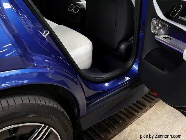 2025 Mercedes-Benz GLC 350e 4MATIC
