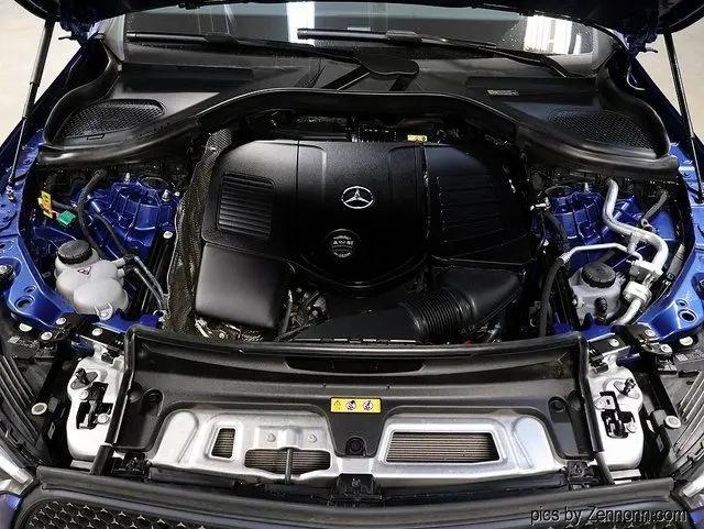 2025 Mercedes-Benz GLC 350e 4MATIC