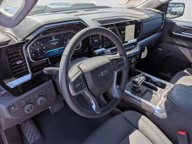 2026 Chevrolet Silverado 1500 4WD Crew Cab Short Bed LT Trail Boss