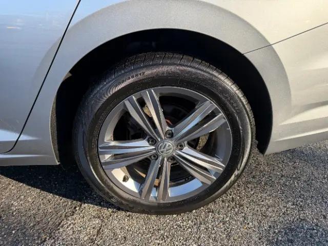 2019 Volkswagen Jetta 1.4T R-Line