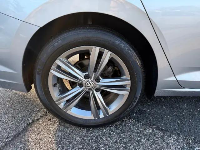 2019 Volkswagen Jetta 1.4T R-Line