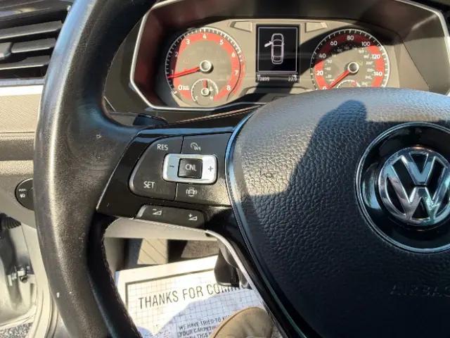 2019 Volkswagen Jetta 1.4T R-Line