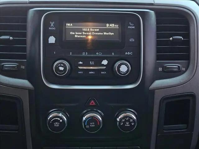 2017 Ram 3500 Tradesman Crew Cab 4x2 8' Box