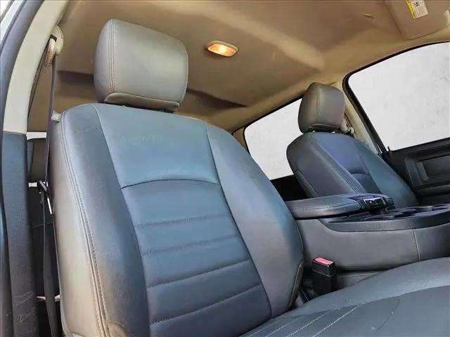 2017 Ram 3500 Tradesman Crew Cab 4x2 8' Box
