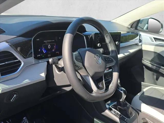 2026 Volkswagen Taos SE