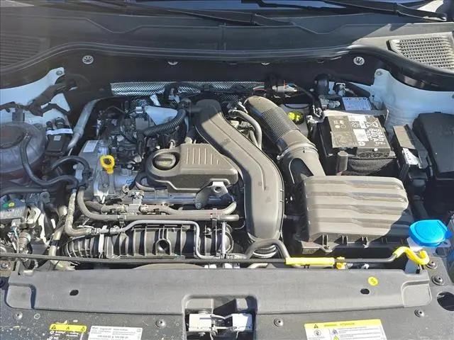 2026 Volkswagen Taos SE