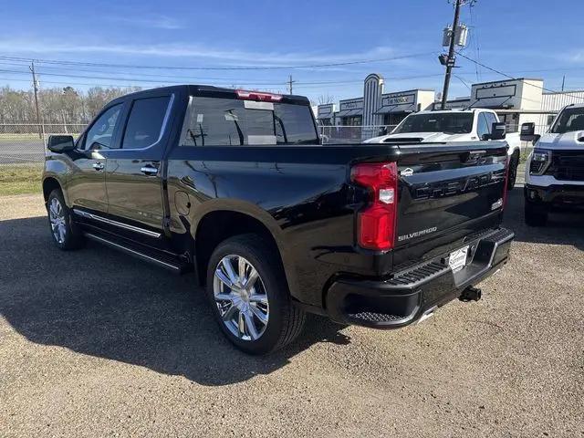 2026 Chevrolet Silverado 1500 4WD Crew Cab Short Bed High Country