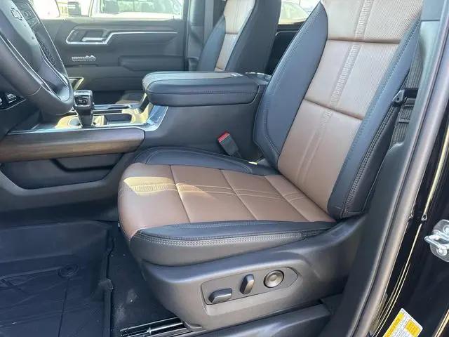 2026 Chevrolet Silverado 1500 4WD Crew Cab Short Bed High Country