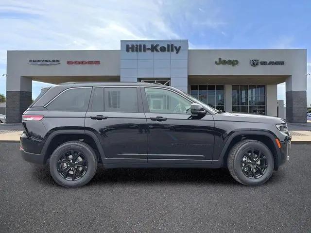 2026 Jeep Grand Cherokee Altitude 4x4