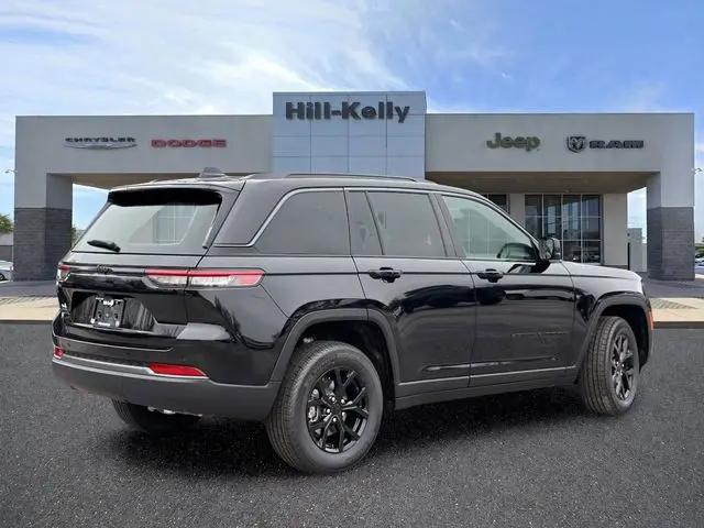 2026 Jeep Grand Cherokee Altitude 4x4