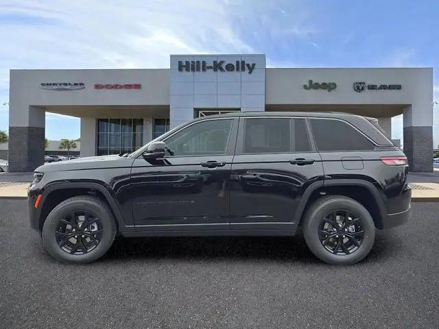 2026 Jeep Grand Cherokee Altitude 4x4