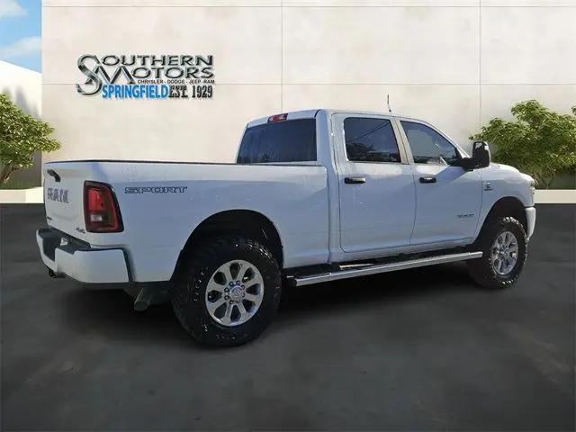 2026 Ram 2500 Big Horn Crew Cab 4x4 64 Box
