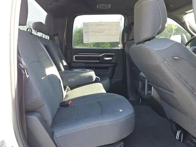 2026 Ram 2500 Big Horn Crew Cab 4x4 64 Box