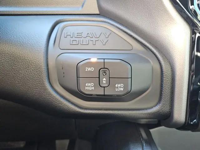 2026 Ram 2500 Big Horn Crew Cab 4x4 64 Box