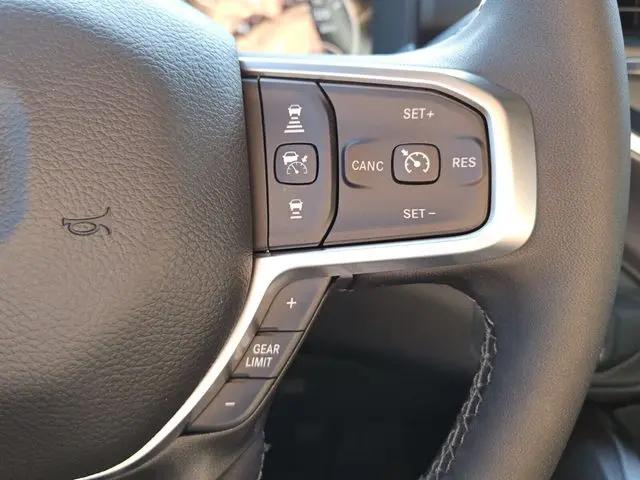 2026 Ram 2500 Big Horn Crew Cab 4x4 64 Box