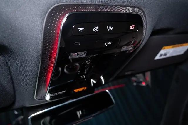 2026 Mercedes-Benz E-CLASS E 300 CLE 300