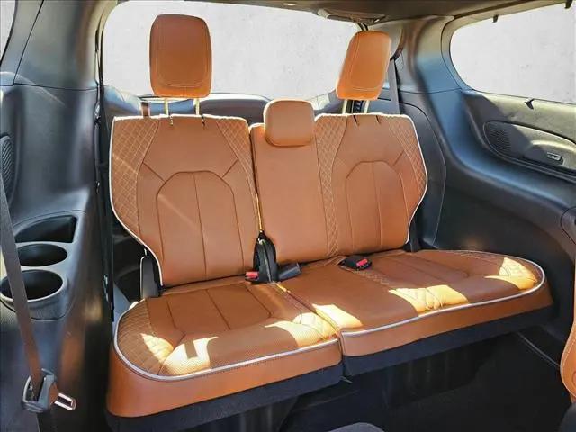 2026 Chrysler Pacifica Pinnacle