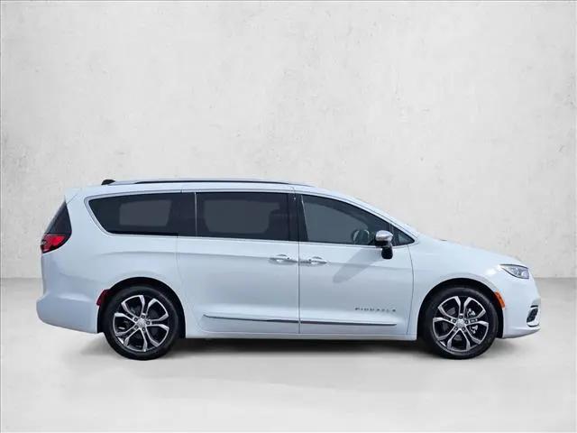 2026 Chrysler Pacifica Pinnacle
