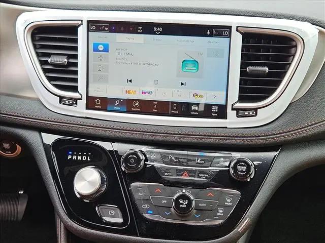 2026 Chrysler Pacifica Pinnacle