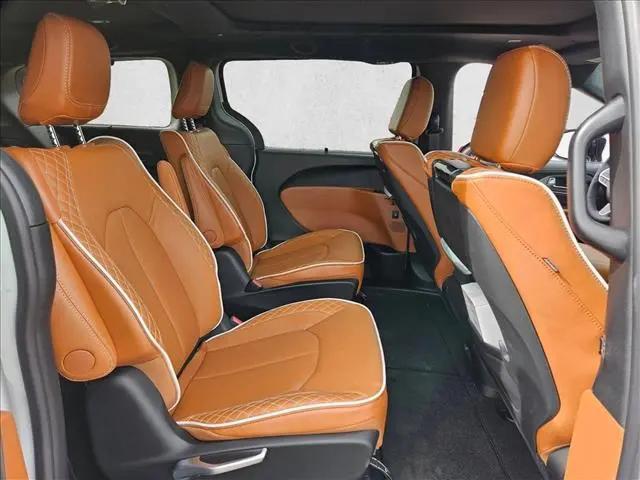 2026 Chrysler Pacifica Pinnacle