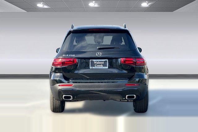 2026 Mercedes-Benz GLB 250
