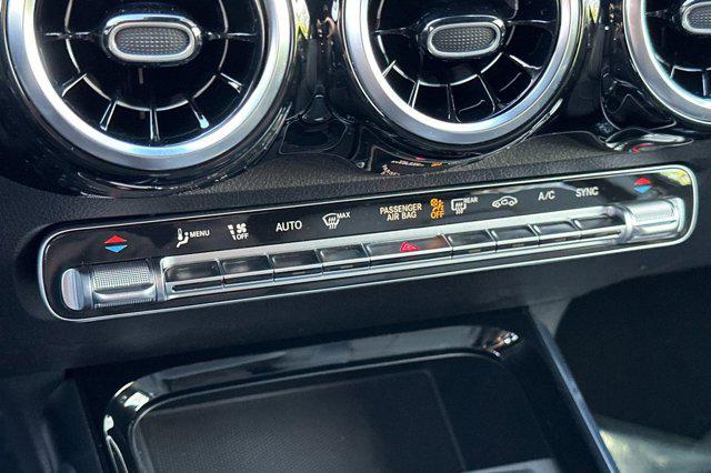 2026 Mercedes-Benz GLB 250