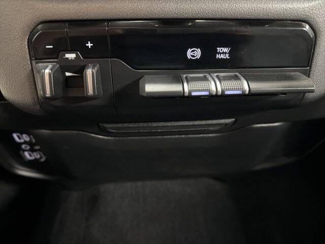 2020 Jeep Ram 2500 Big Horn Crew Cab 4x4 6'4" Box