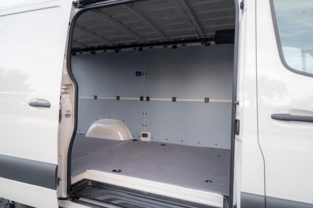 2025 Mercedes-Benz Sprinter 2500 Standard Roof 4-Cyl Diesel HO