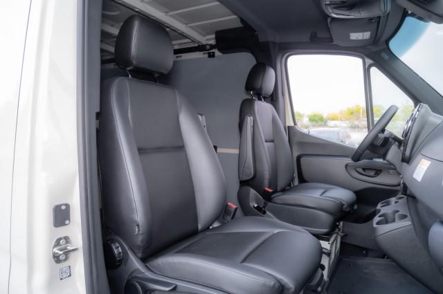 2025 Mercedes-Benz Sprinter 2500 Standard Roof 4-Cyl Diesel HO