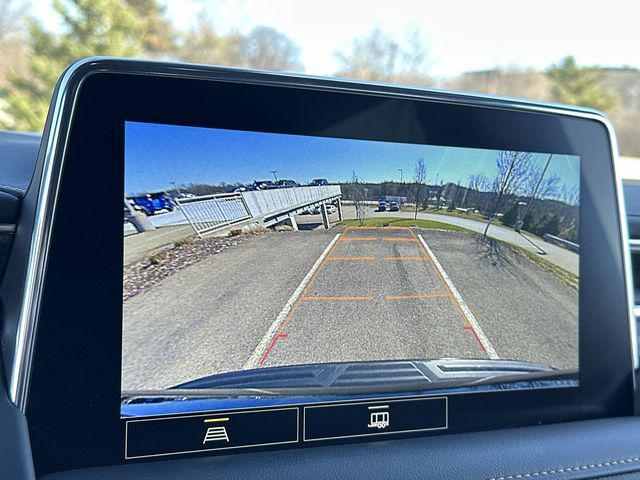 2021 GMC Yukon 4WD AT4