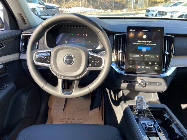2026 Volvo XC90 Plus, B6 AWD Gas (mild hybrid), Gasoline, Bright, 7 Seats