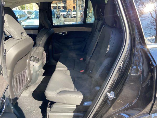 2026 Volvo XC90 Plus, B6 AWD Gas (mild hybrid), Gasoline, Bright, 7 Seats