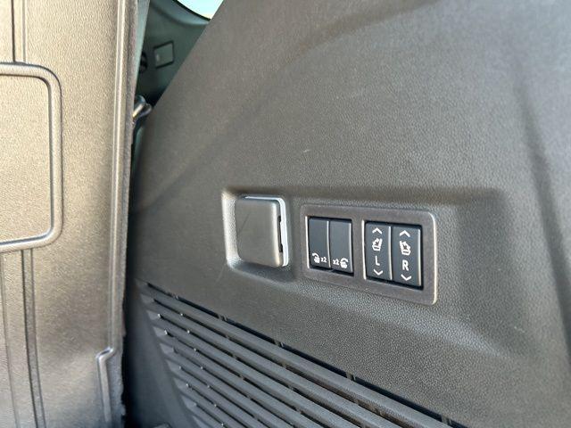 2026 GMC Yukon 4WD AT4 Ultimate