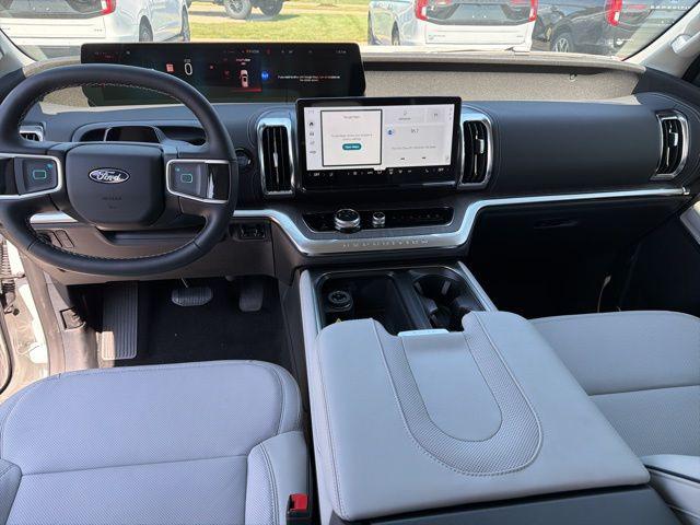 2026 Ford Expedition Max Platinum MAX