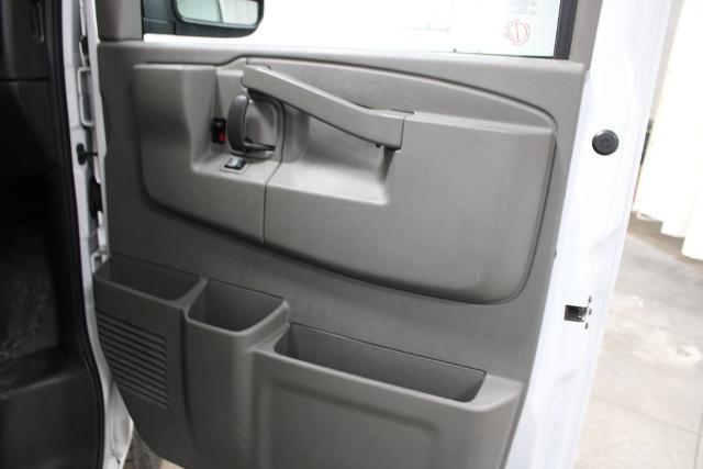 2023 Chevrolet Express Passenger RWD 3500 Extended Wheelbase LS