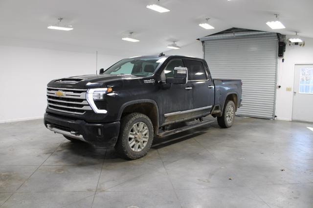 2024 Chevrolet Silverado 2500HD 4WD Crew Cab Standard Bed High Country