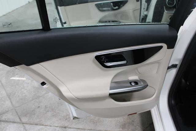 2025 Mercedes-Benz C-CLASS C 300 C 300 4MATIC