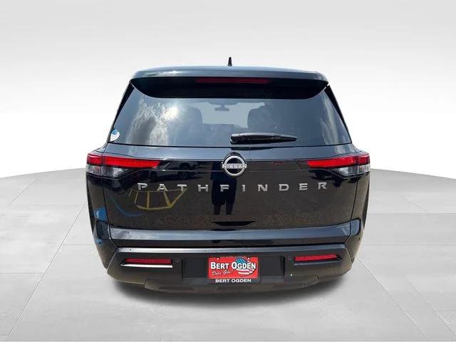 2026 Nissan Pathfinder S