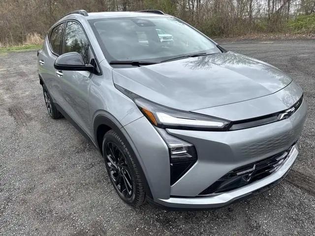 2027 Chevrolet Bolt RS FWD