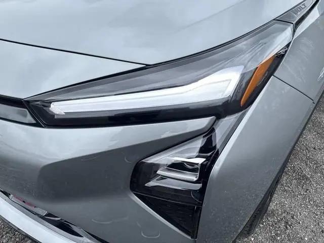 2027 Chevrolet Bolt RS FWD