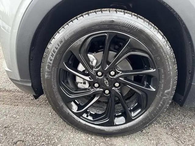 2027 Chevrolet Bolt RS FWD