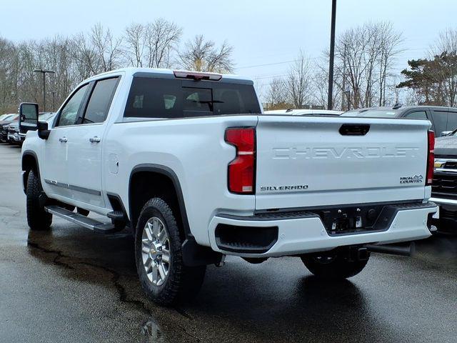 2026 Chevrolet Silverado 2500HD Crew Cab, Standard Bed, High Country, 4WD