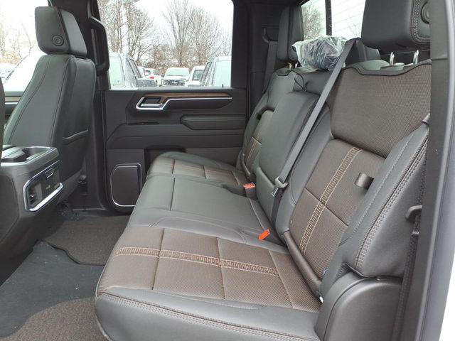 2026 Chevrolet Silverado 2500HD Crew Cab, Standard Bed, High Country, 4WD