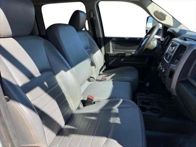 2017 Ram 4500 Chassis Tradesman/SLT/Laramie