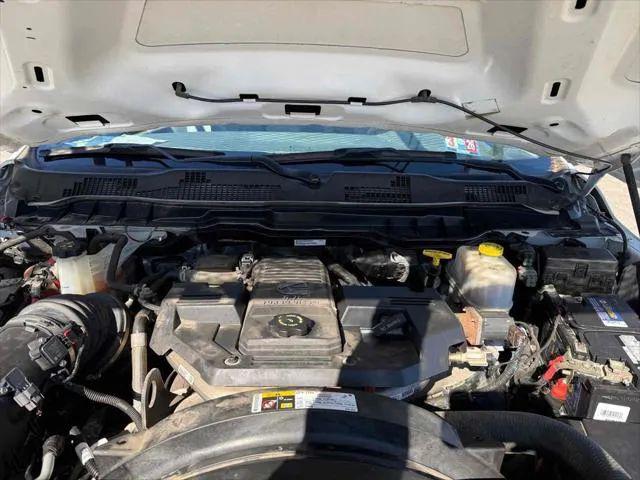 2017 Ram 4500 Chassis Tradesman/SLT/Laramie