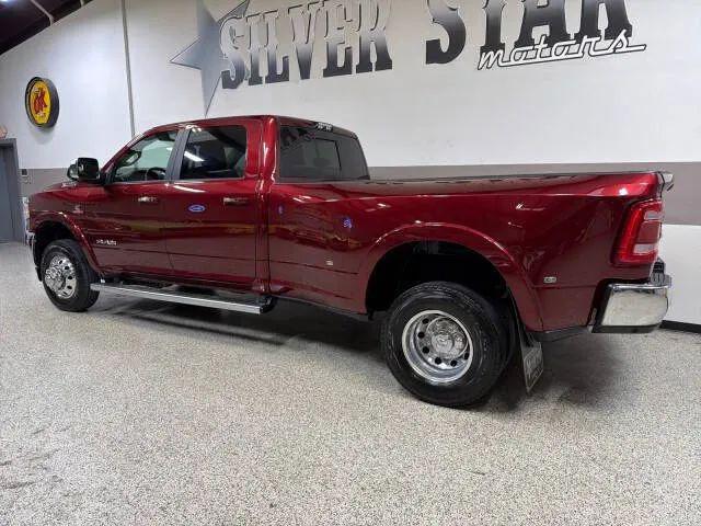 2020 Ram 3500 Laramie Crew Cab 4x4 8' Box