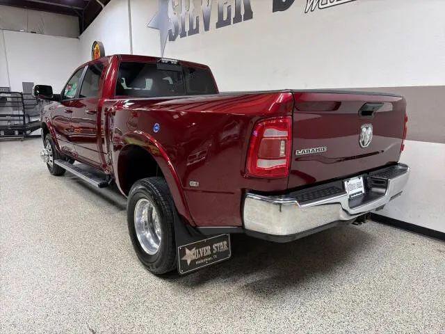 2020 Ram 3500 Laramie Crew Cab 4x4 8' Box