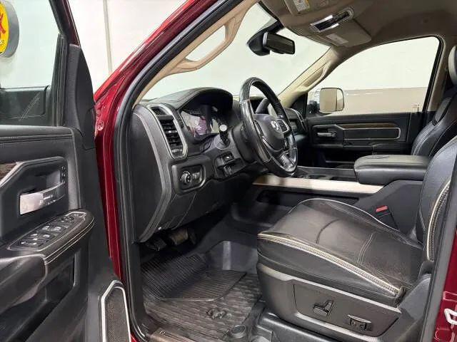 2020 Ram 3500 Laramie Crew Cab 4x4 8' Box