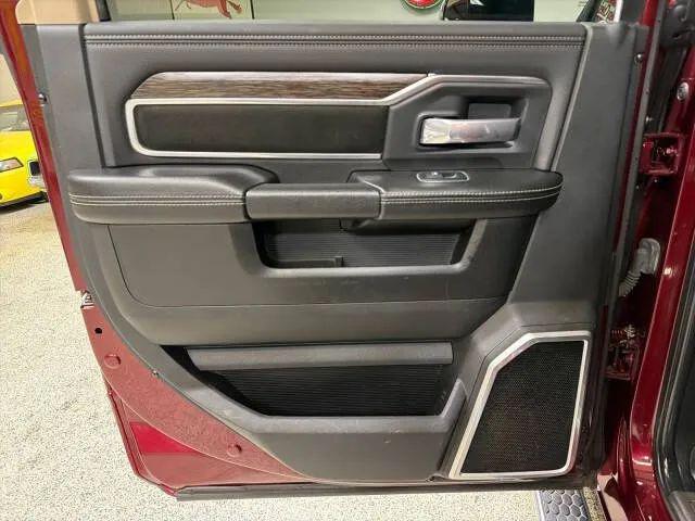 2020 Ram 3500 Laramie Crew Cab 4x4 8' Box