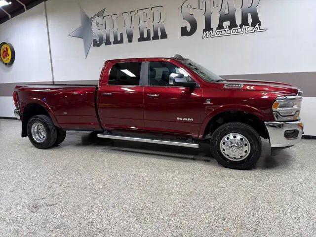 2020 Ram 3500 Laramie Crew Cab 4x4 8' Box